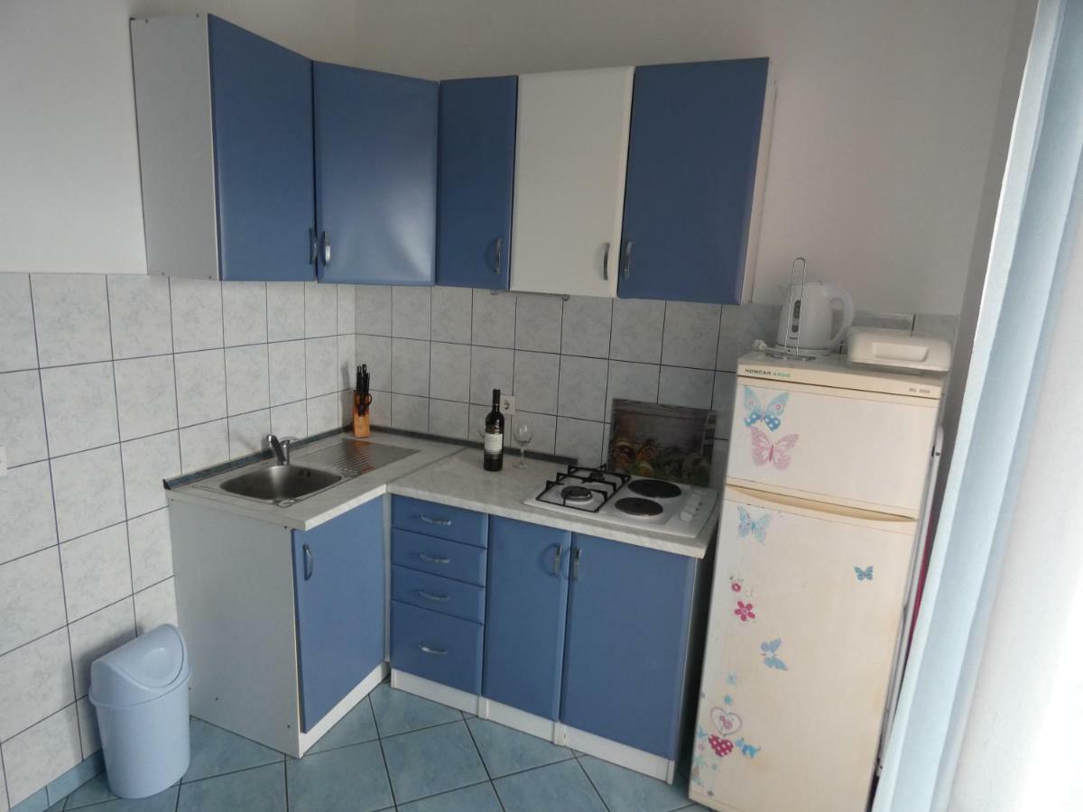 Apartmani Saric Rogoznica Zečevo 外观 照片